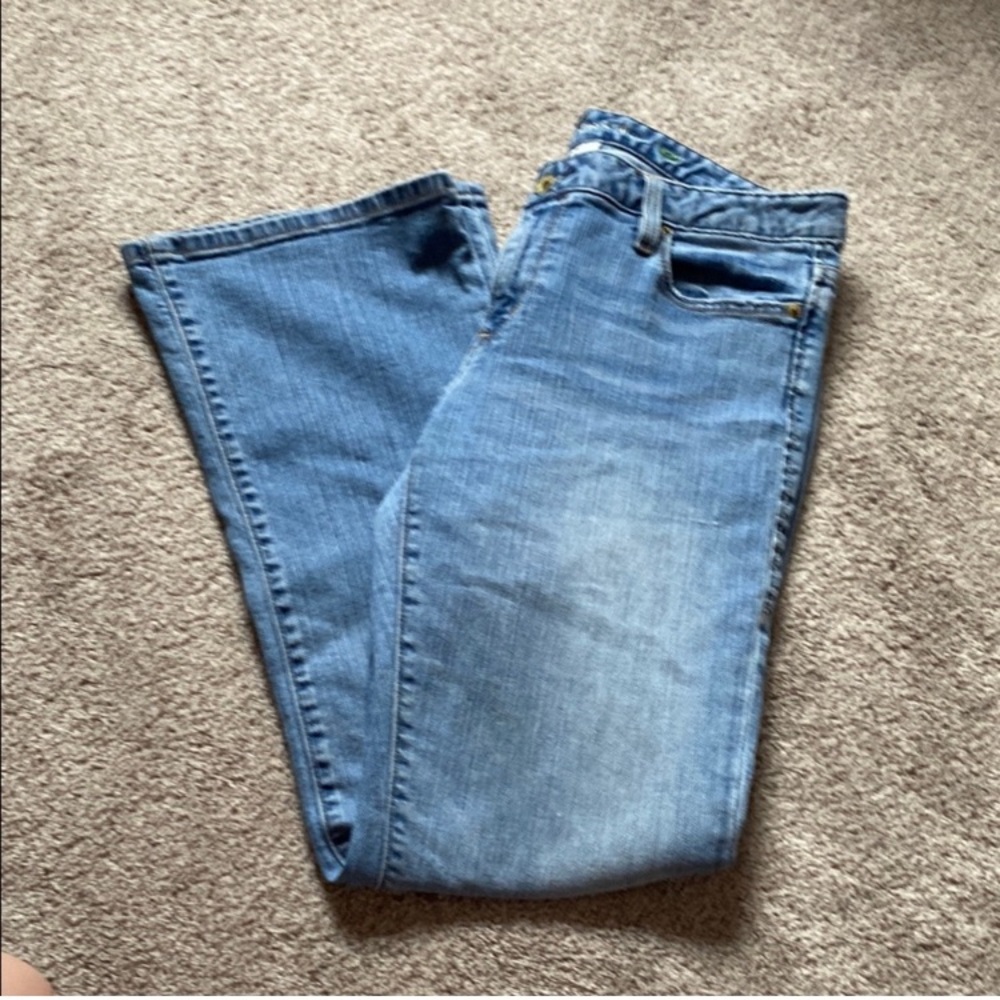 Levi’s 553 Boot Cut Jeans Classic Style, size 10 blue denim